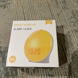 Smart Wake-Up Alarm Clock - Yellow